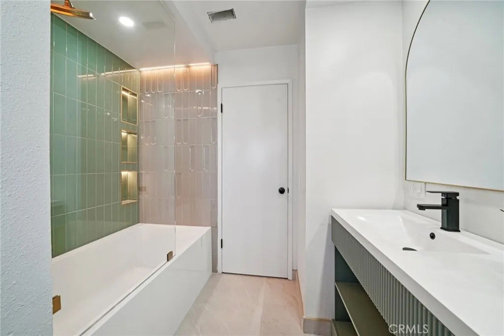 Additional image 33 of 1500 Country Club Dr, Riverside, CA 92506
