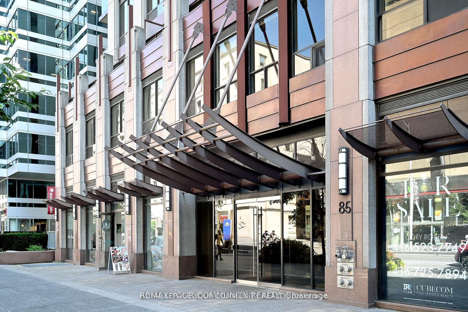 1214-85 Bloor Street E, Toronto, ON, M4W 1T2