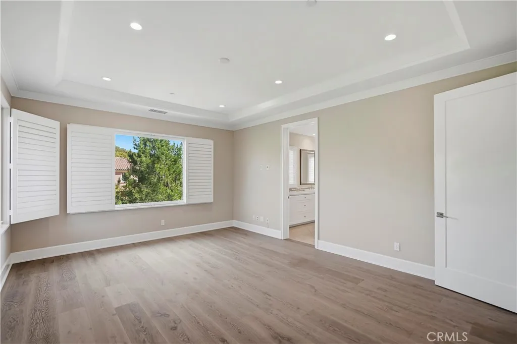 Additional image 84 of 100 Viano, Irvine, CA 92602