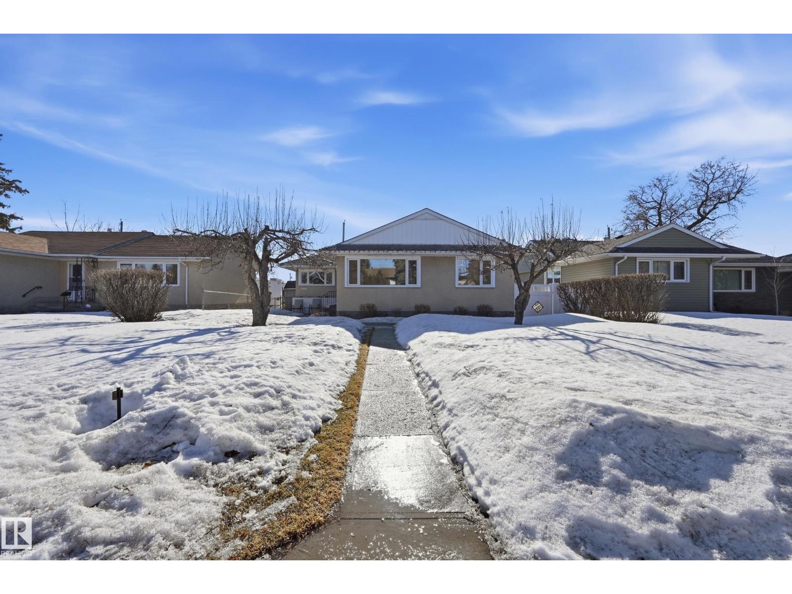 Additional image 2 of 7719 71 Avenue NW, Edmonton, AB, T6C0A9