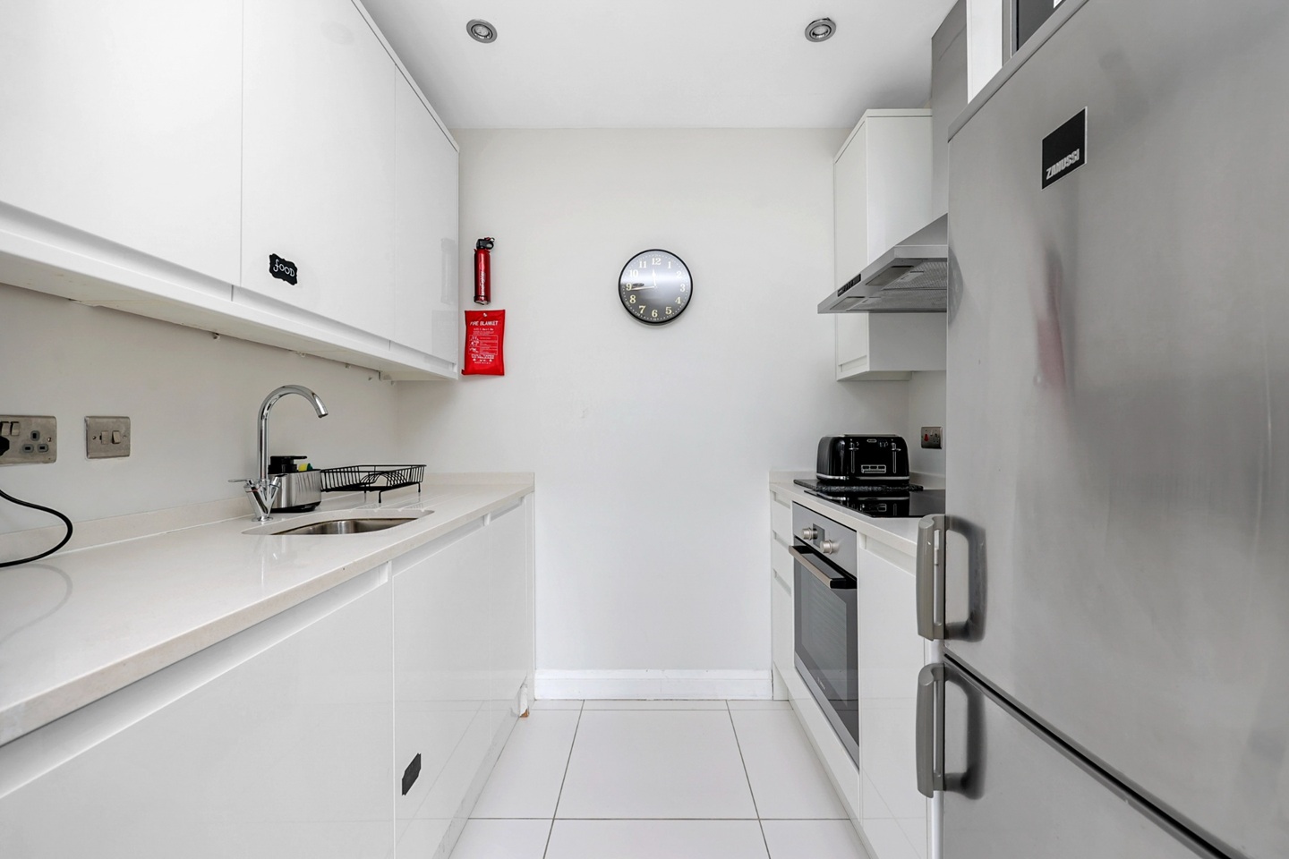 Additional image 25 of 2 Bed Flat, Hanbury Street, E1, N1 7GU