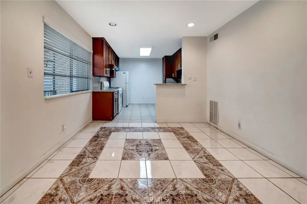 Additional image 7 of 5315 Zelzah Ave Unit 6, Encino, CA 91316