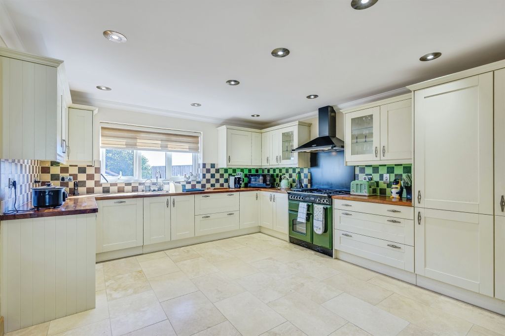Additional image 3 of 6 bed detached house for saleMontegue Terrace, Lee Moor, Plymouth PL7
