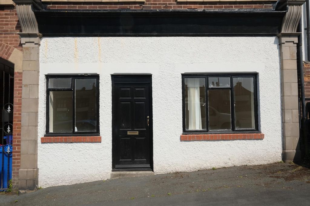 Additional image 2 of 3 bed maisonette for salePrinces Avenue, Llandrindod Wells LD1