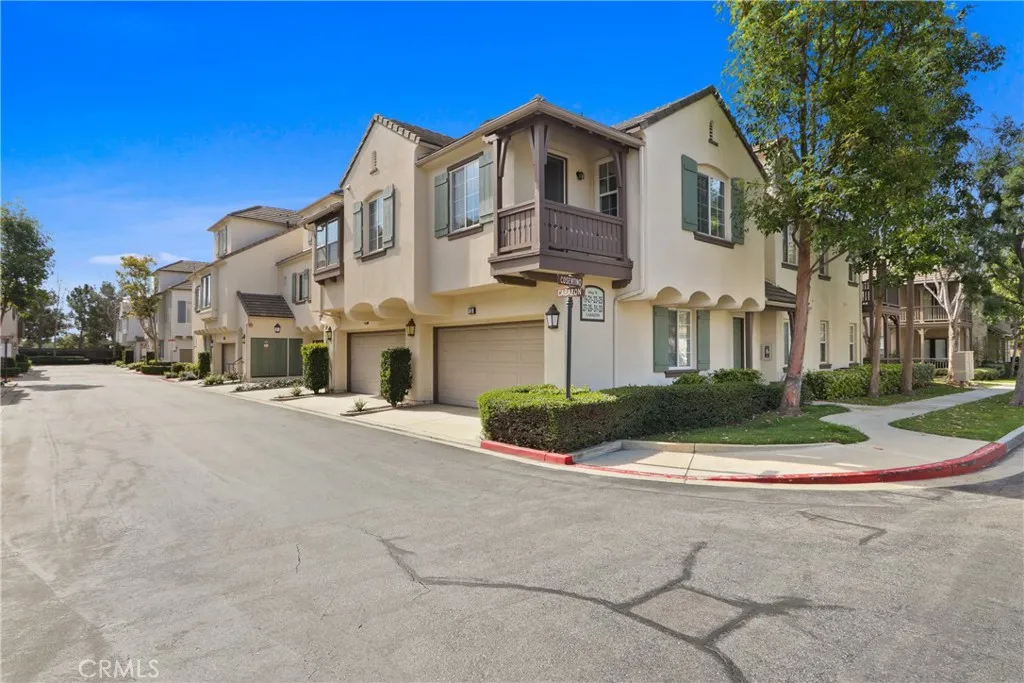 Additional image 39 of 29 Cabazon, Irvine, CA 92602