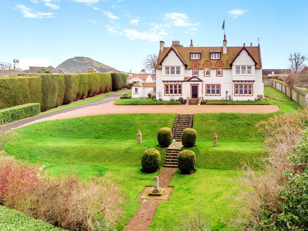 8 bed detached house for saleWindygates, Windygates Road, North Berwick, East Lothian EH39