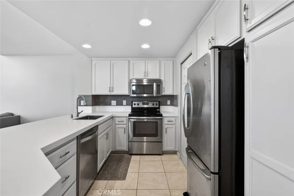 Additional image 3 of 9 Fallingstar Unit 15, Irvine, CA 92614