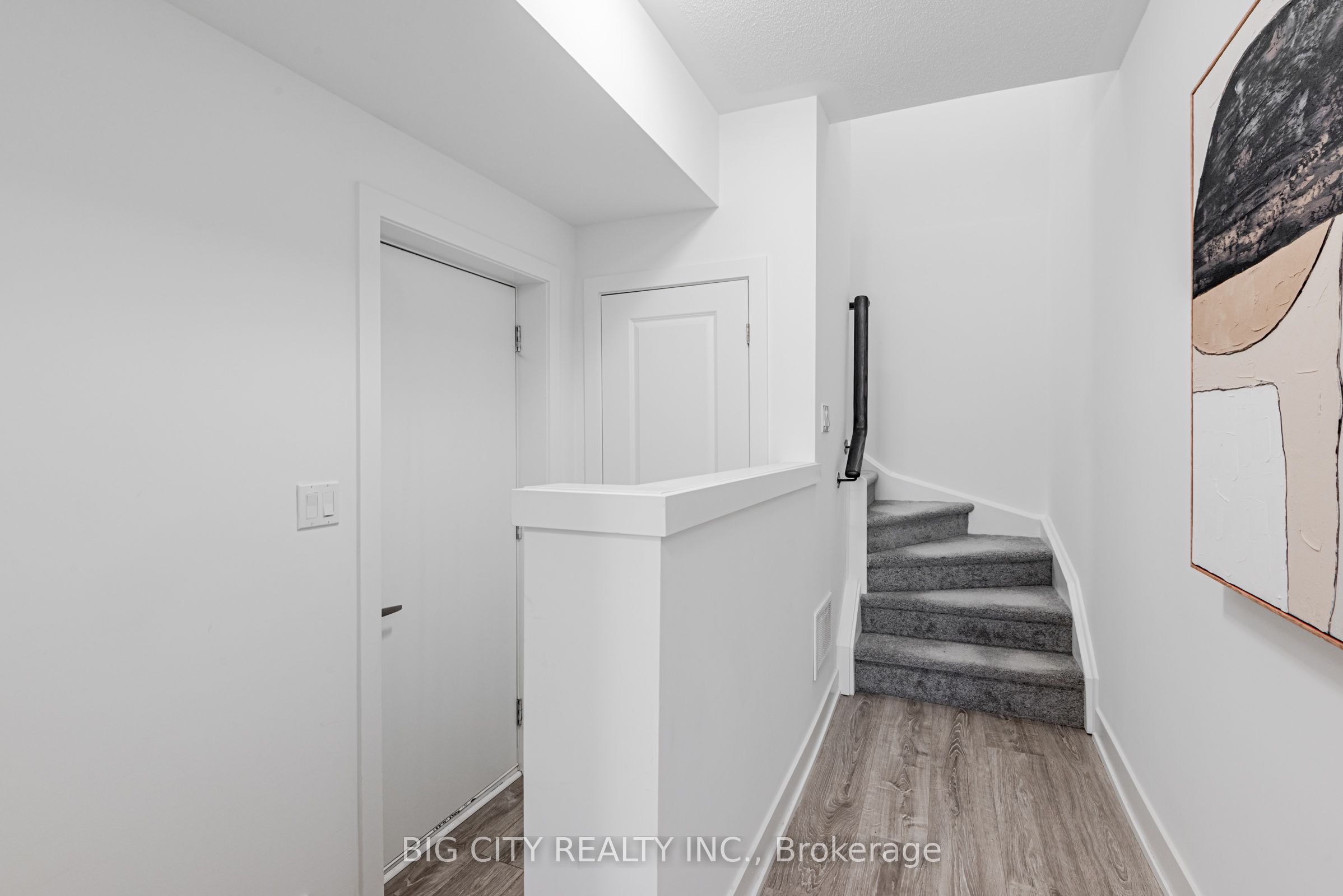 Additional image 3 of 27 Canton Lane, Whitchurch-stouffville, ON, L4A 4W8