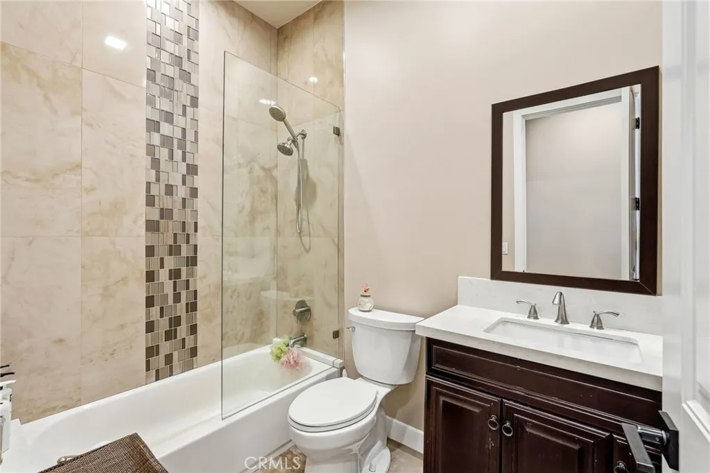 Additional image 39 of 6450 Teesdale Avenue, North Hollywood, CA 91606