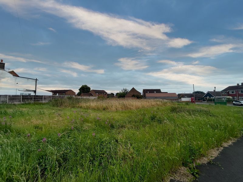 Land for saleStone Lane, Burringham DN17 photo 3