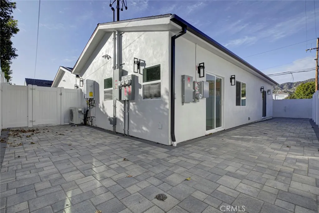 Additional image 46 of 2240 N Keystone, Burbank, CA 91504