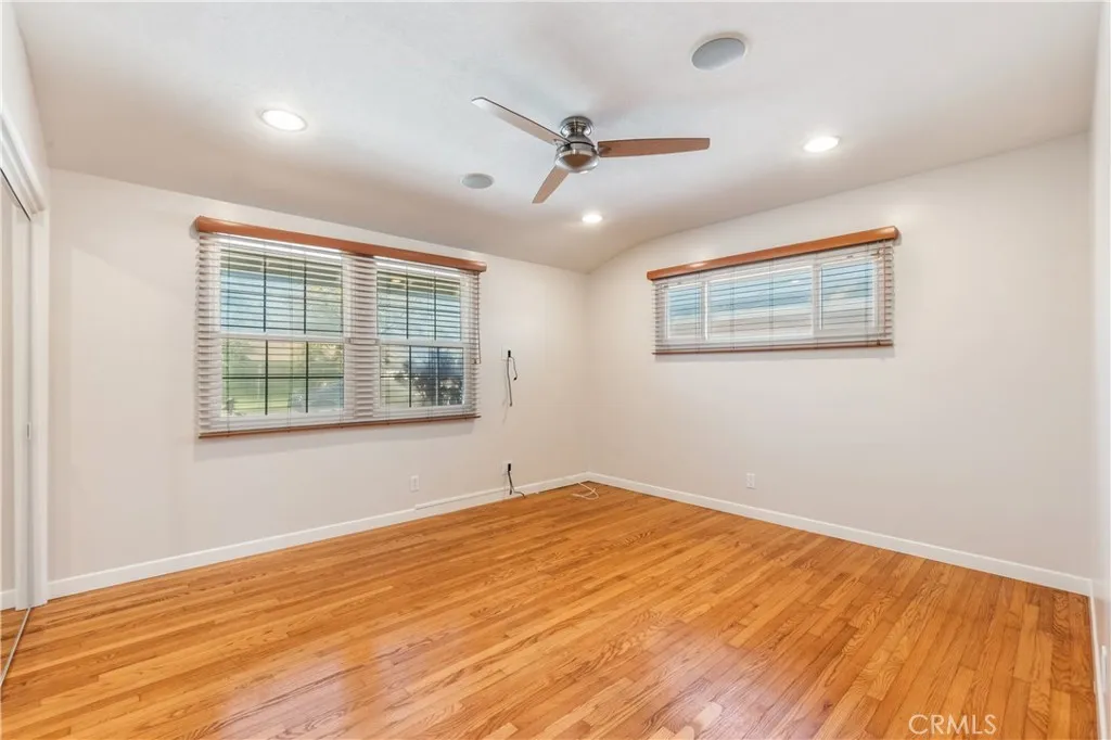 Additional image 69 of 828 Stevely Ave, Long Beach, CA 90815