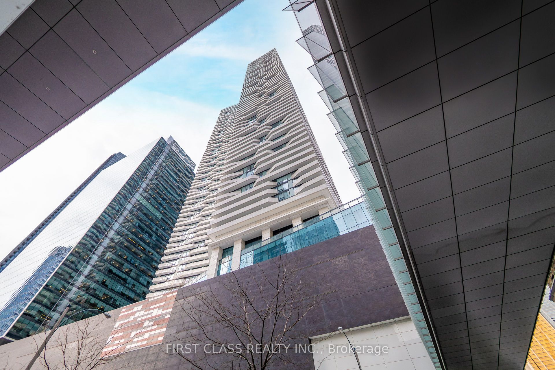 Additional image 3 of 2502-100 Harbour Street, Toronto, ON, M5J 0B5
