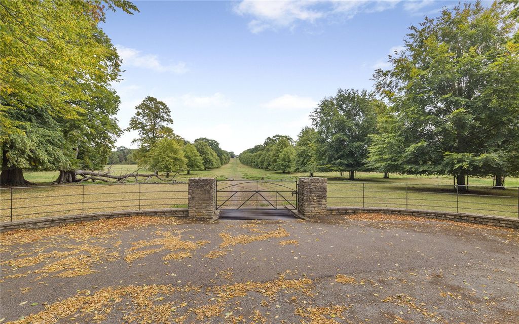 Additional image 8 of 5 bed detached house for saleBlyborough Hall, Blyborough, Gainsborough, Lincolnshire DN21