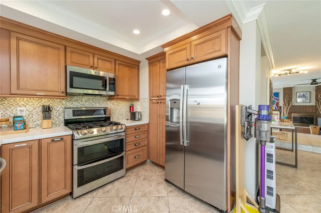 Additional image 14 of 8921 Burlcrest Dr, Huntington Beach, CA 92646