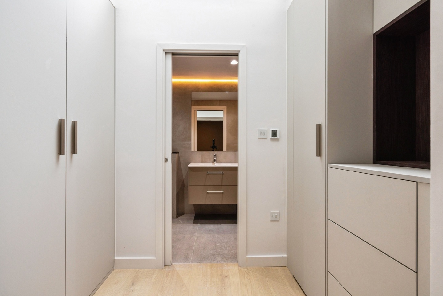 Additional image 7 of 2 Bed Flat, Old Gloucester St, WC1N, N1 7GU