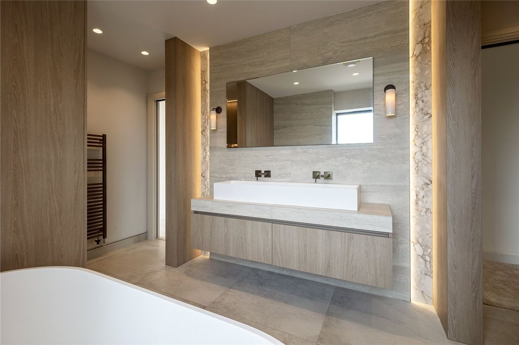 Additional image 18 of 6 bed barn conversion for saleThe Hay Barn, Haggs Road, Follifoot, Harrogate HG3