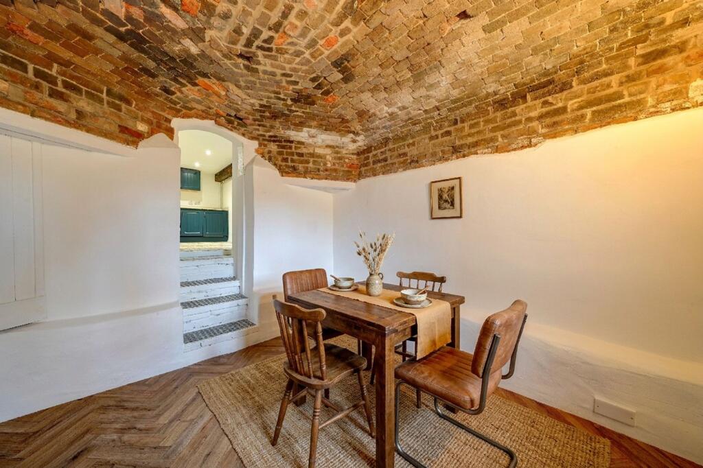 Additional image 15 of High Street, Alcester, B49