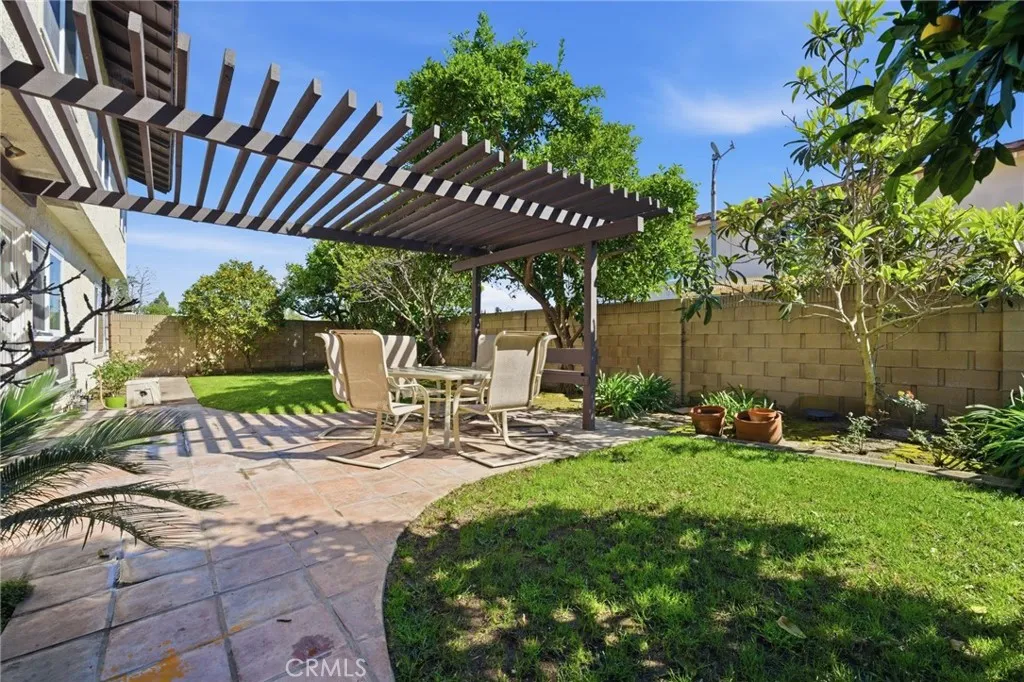 18388 Santa Veronica Circle, Fountain Valley, CA 92708