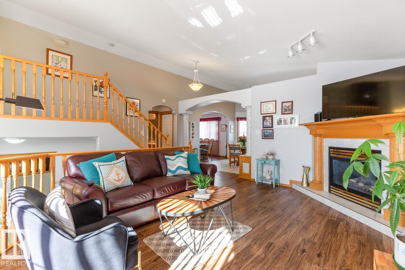 Additional image 6 of 6704 164 Avenue NW, Edmonton, AB, T5Z3M4