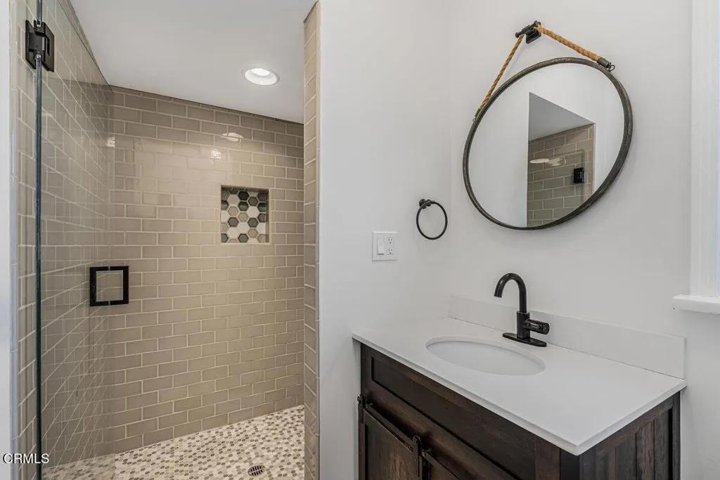 Additional image 9 of 6131 Ranchito Avenue, Los Angeles, CA 91401