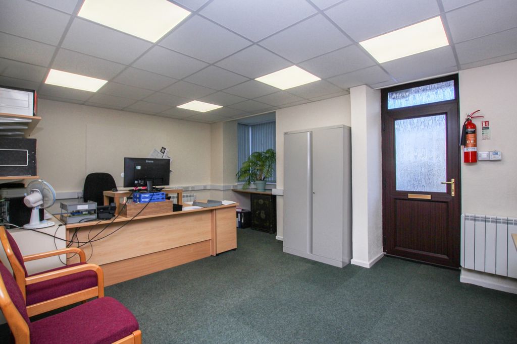 Additional image 9 of 2 bed office for saleOundle Road, Peterborough PE2