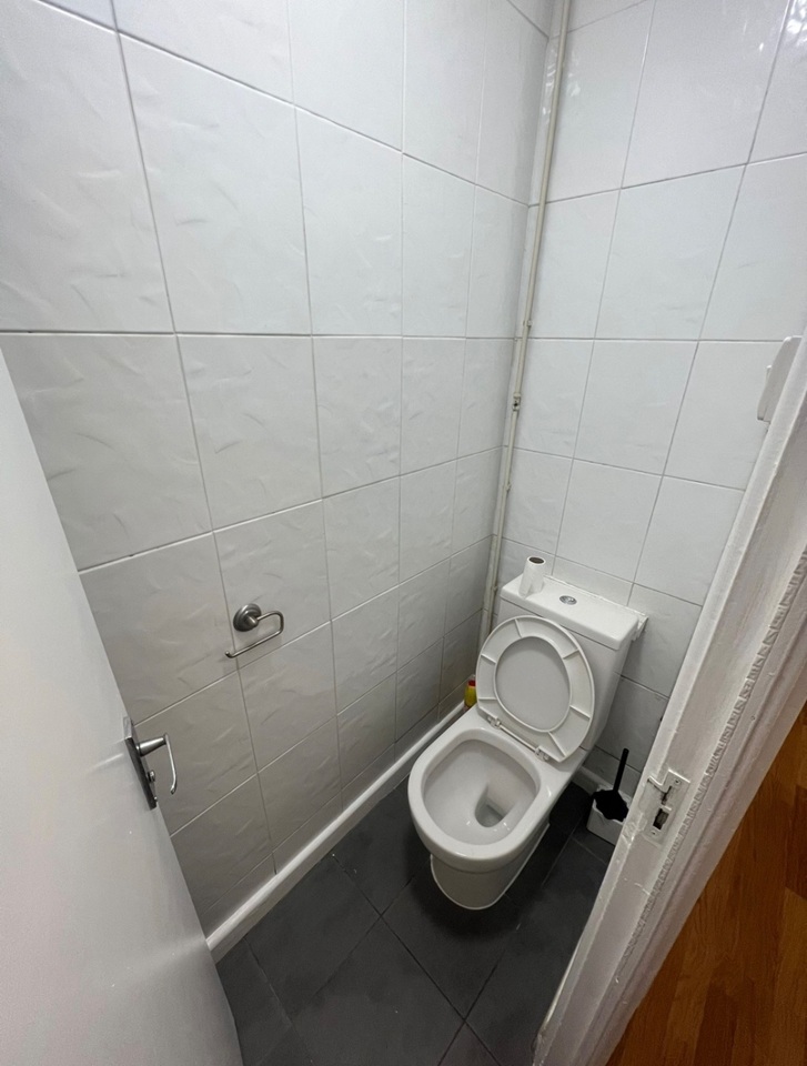 Additional image 5 of Room in a Shared Flat, Grimthorpe House, EC1V, N1 7GU