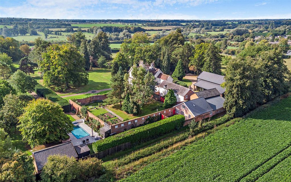 Additional image 18 of 6 bed detached house for saleBungay Road, Scole, Diss, Norfolk IP21