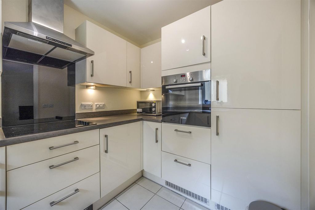 Additional image 9 of 1 bed flat for sale28 The Sycamores, Muirs, Kinross KY13