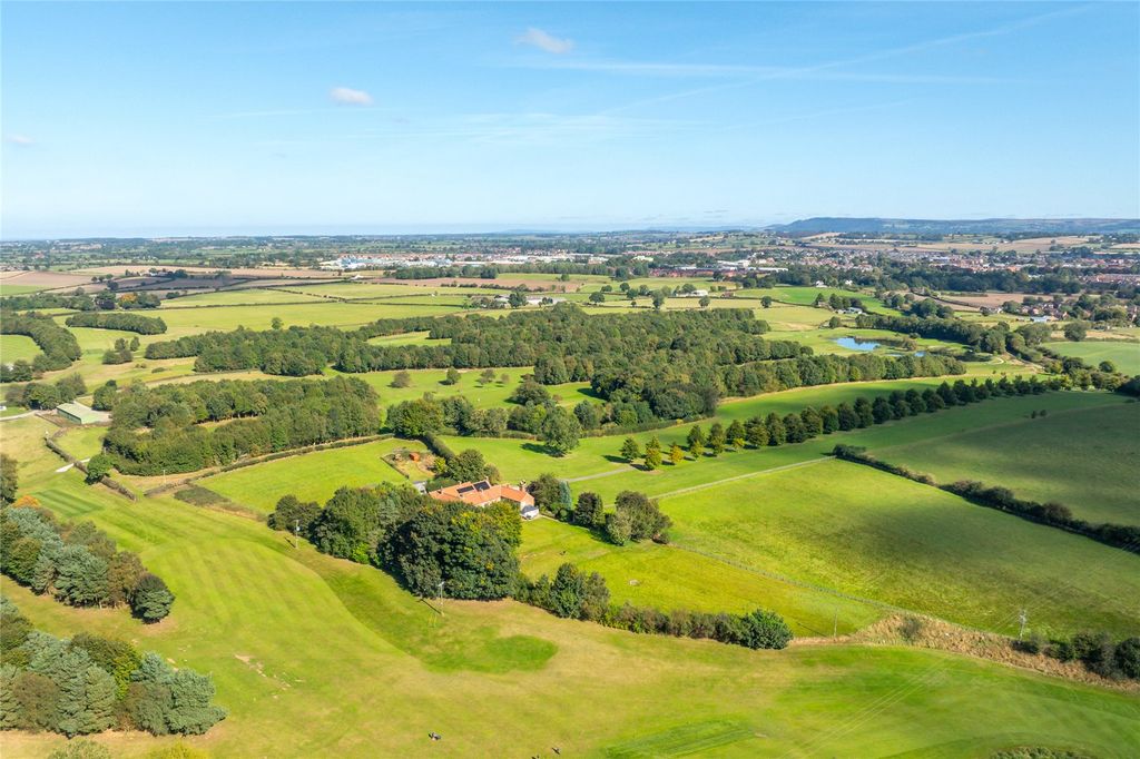 Additional image 18 of 7 bed detached house for saleYafforth Road, Romanby, Northallerton, North Yorkshire DL7