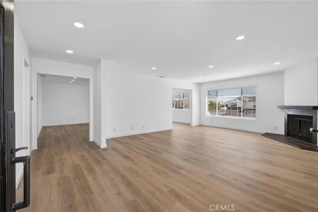 Additional image 7 of 1653 5th St, Manhattan Beach, CA 90266