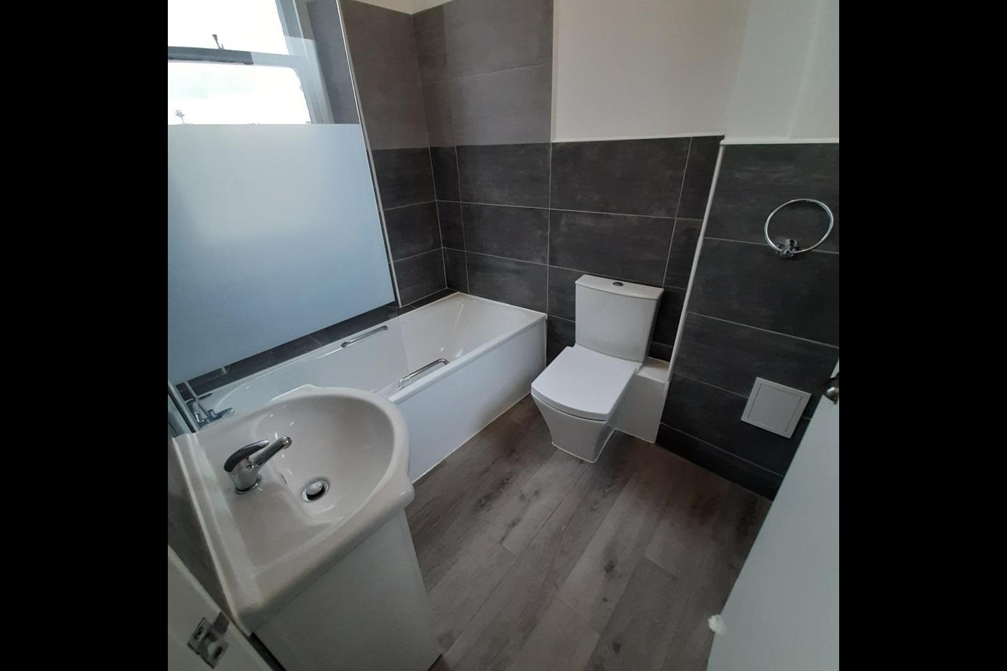 Additional image 22 of Studio Flat, Praed Street, W2, N1 7GU