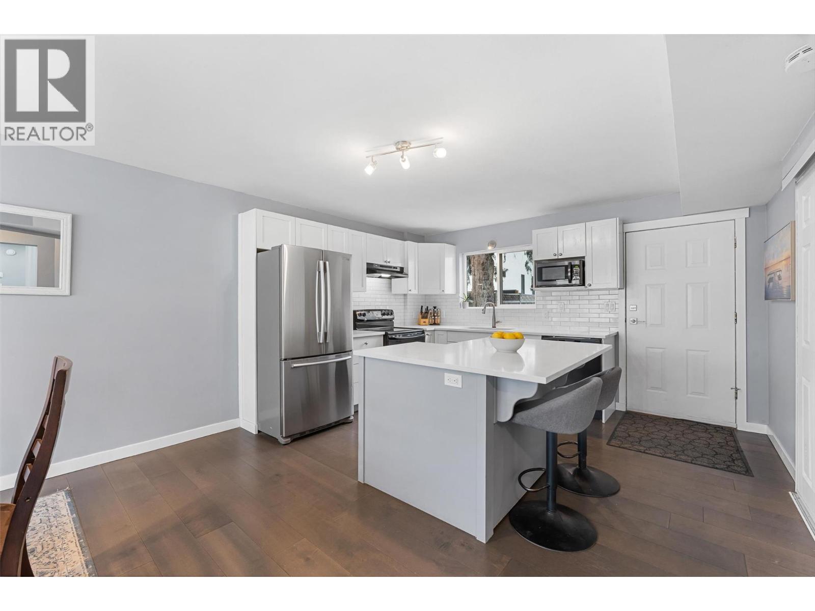Additional image 4 of 482 Snowsell Street North, Kelowna, BC, V1V2C7