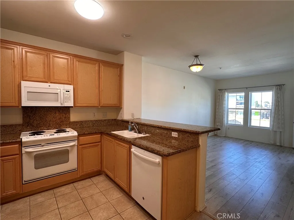 Additional image 20 of 3550 Torrance Blvd Unit 215, Torrance, CA 90503