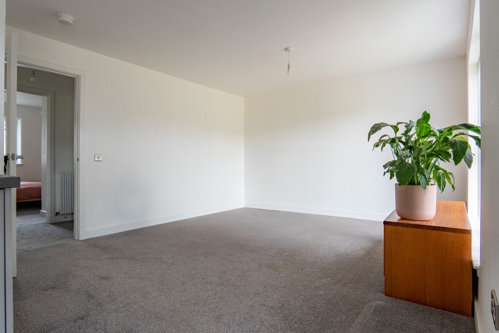 Additional image 3 of 2 bed flat for saleCurlew Road, Forres IV36