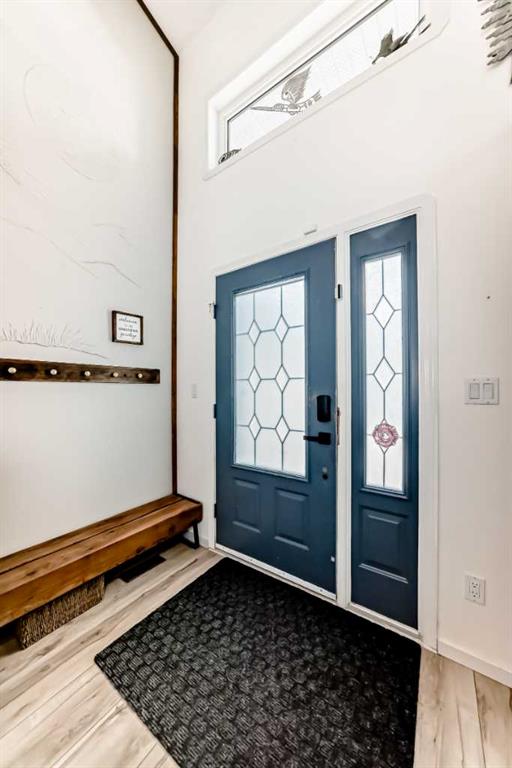 Additional image 3 of 29 Fern Glade Crescent, Sylvan Lake, AB, T4S 1Z6