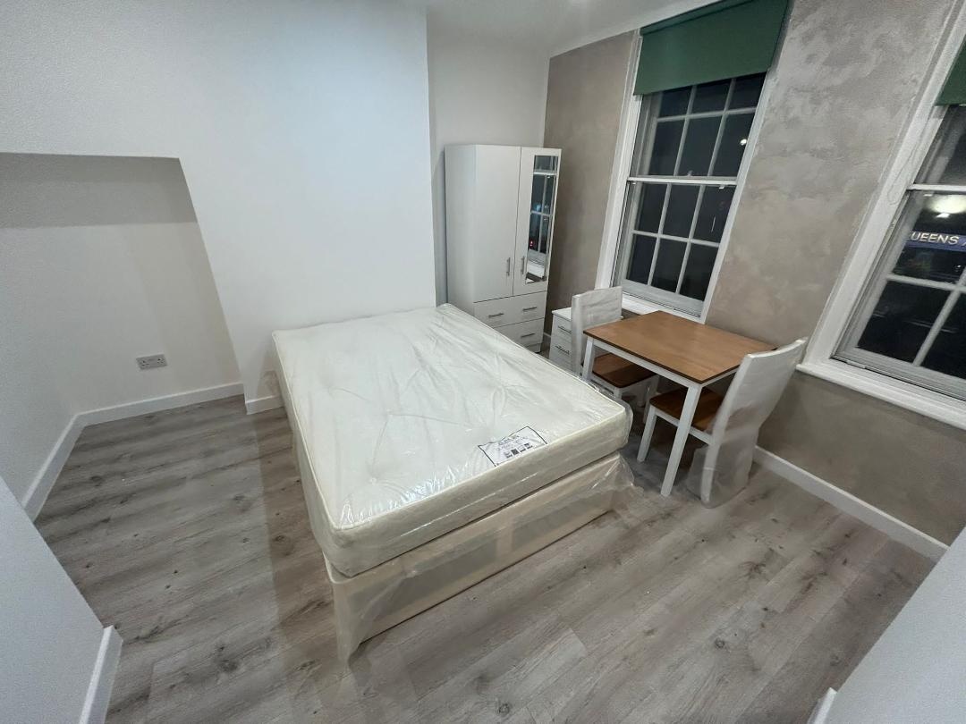 Additional image 23 of Studio Flat, London, SW1V, N1 7GU