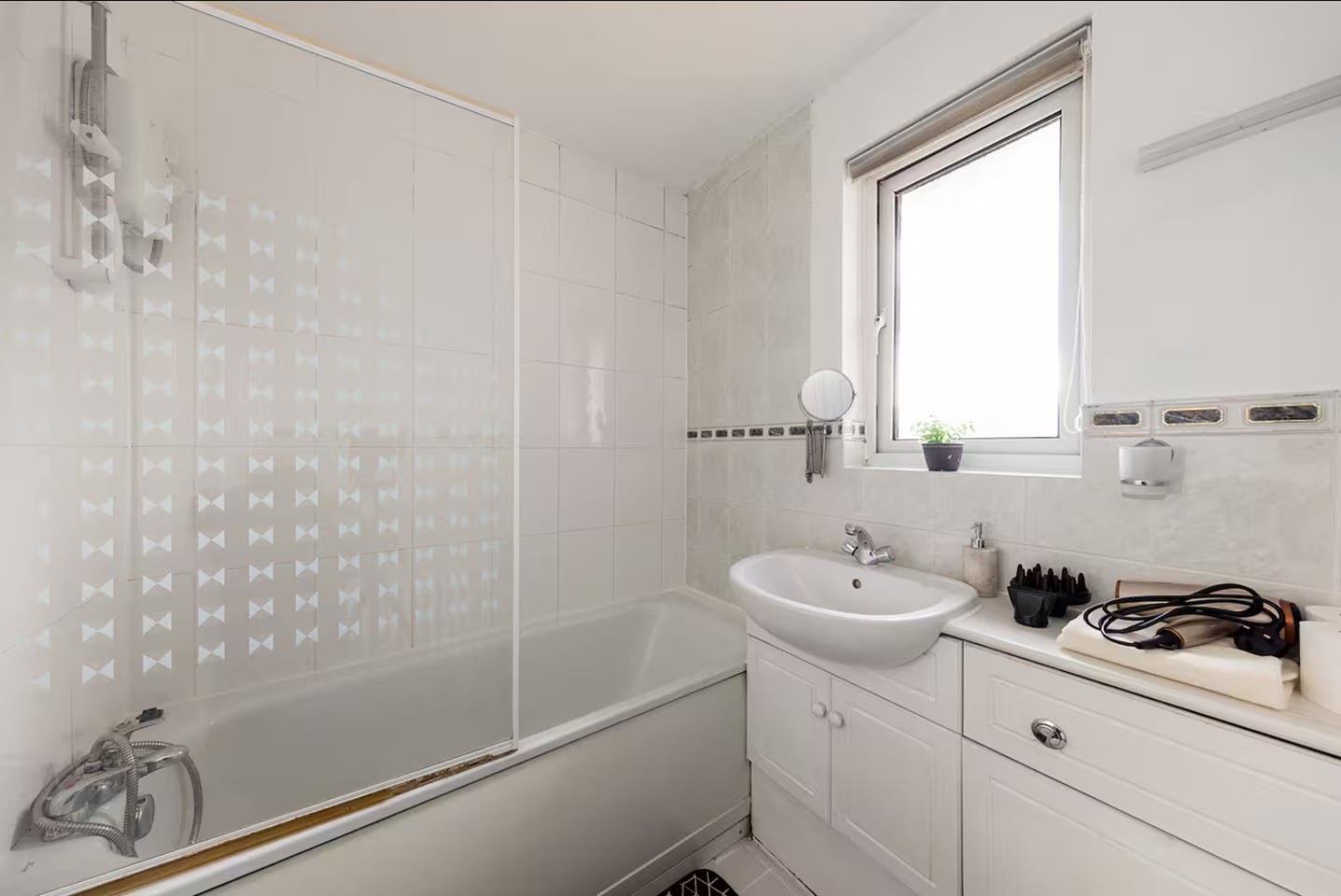 Additional image 9 of 3 Bed Terraced House, Oxley Close, SE1, N1 7GU