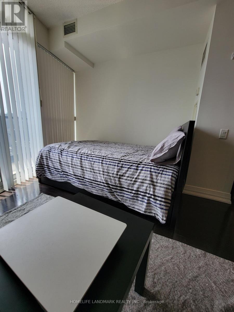 Additional image 4 of 1008-21 Carlton Street, Toronto, ON, M5B1L2