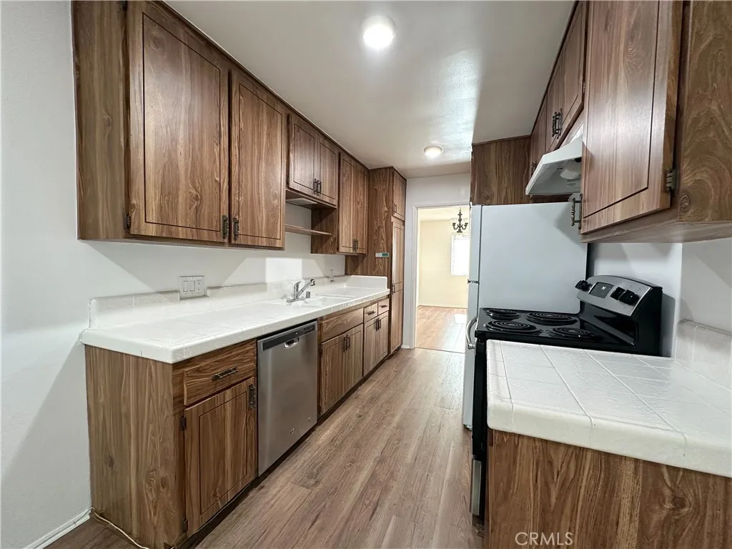 Additional image 14 of 944 17th Street Unit 5, Santa Monica, CA 90403
