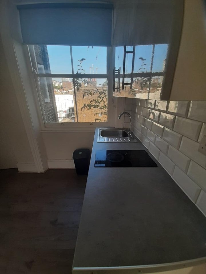 Additional image 10 of Studio Flat, Praed Street, W2, N1 7GU