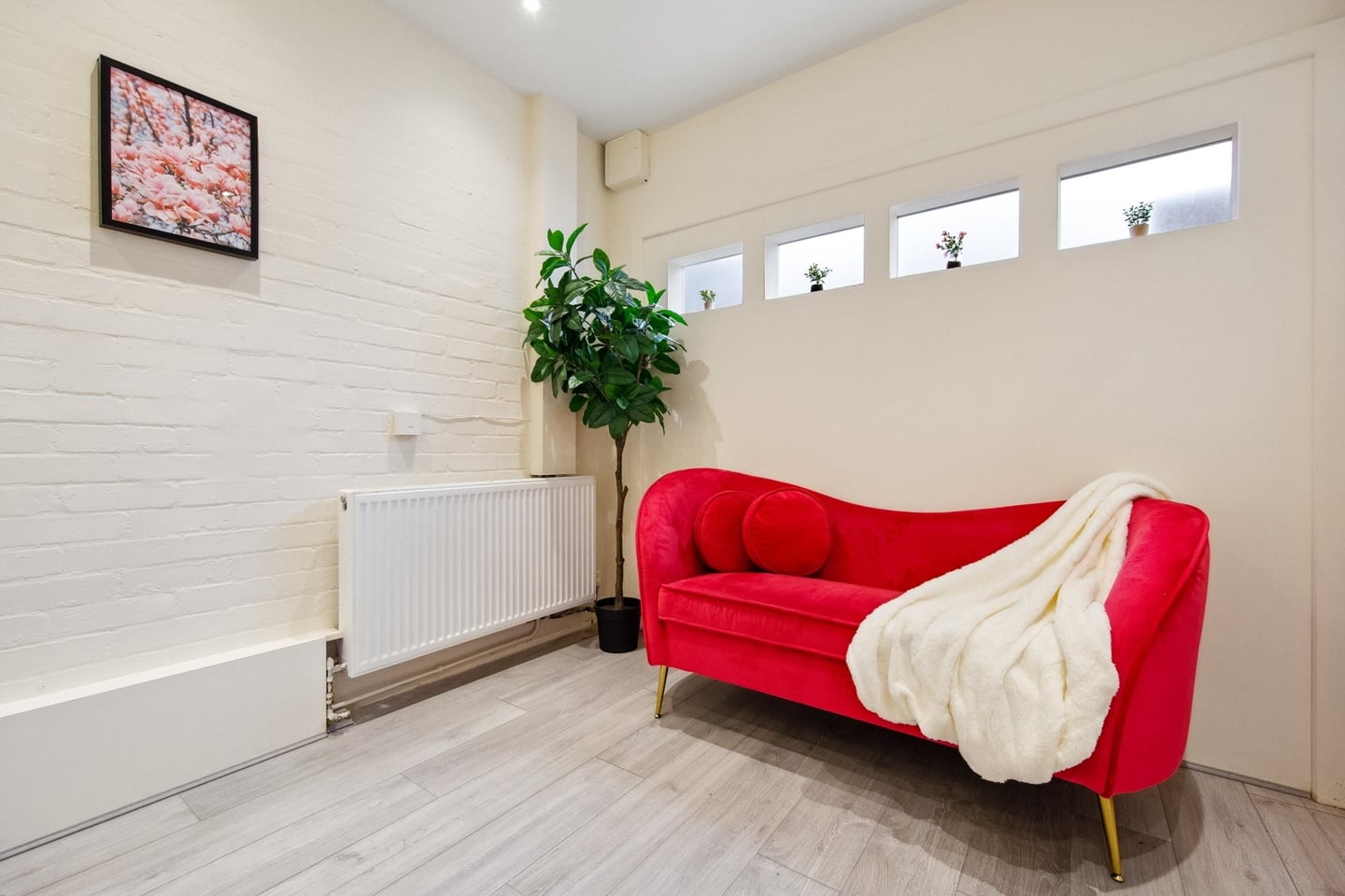 Additional image 23 of 4 Bed Flat, William Mews, SW1X, N1 7GU