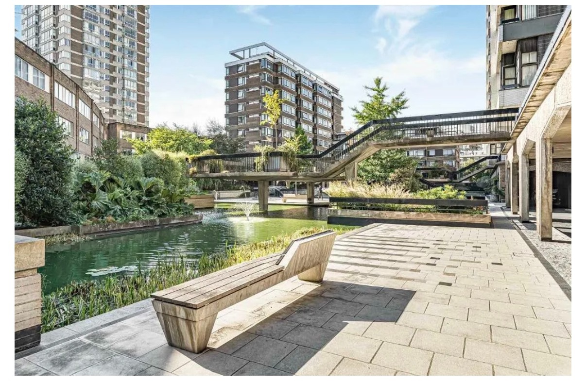 Additional image 12 of 2 Bed Flat, London, W2, N1 7GU