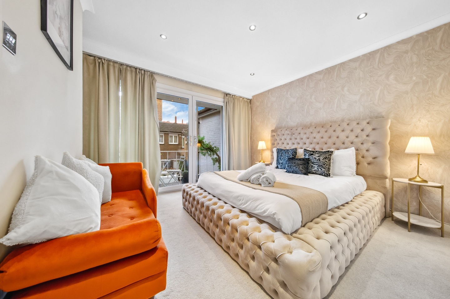 Additional image 9 of 4 Bed Flat, William Mews, SW1X, N1 7GU