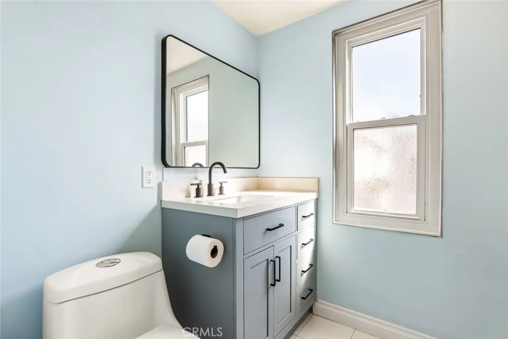 Additional image 18 of 4425 W Sarah St, Burbank, CA 91505