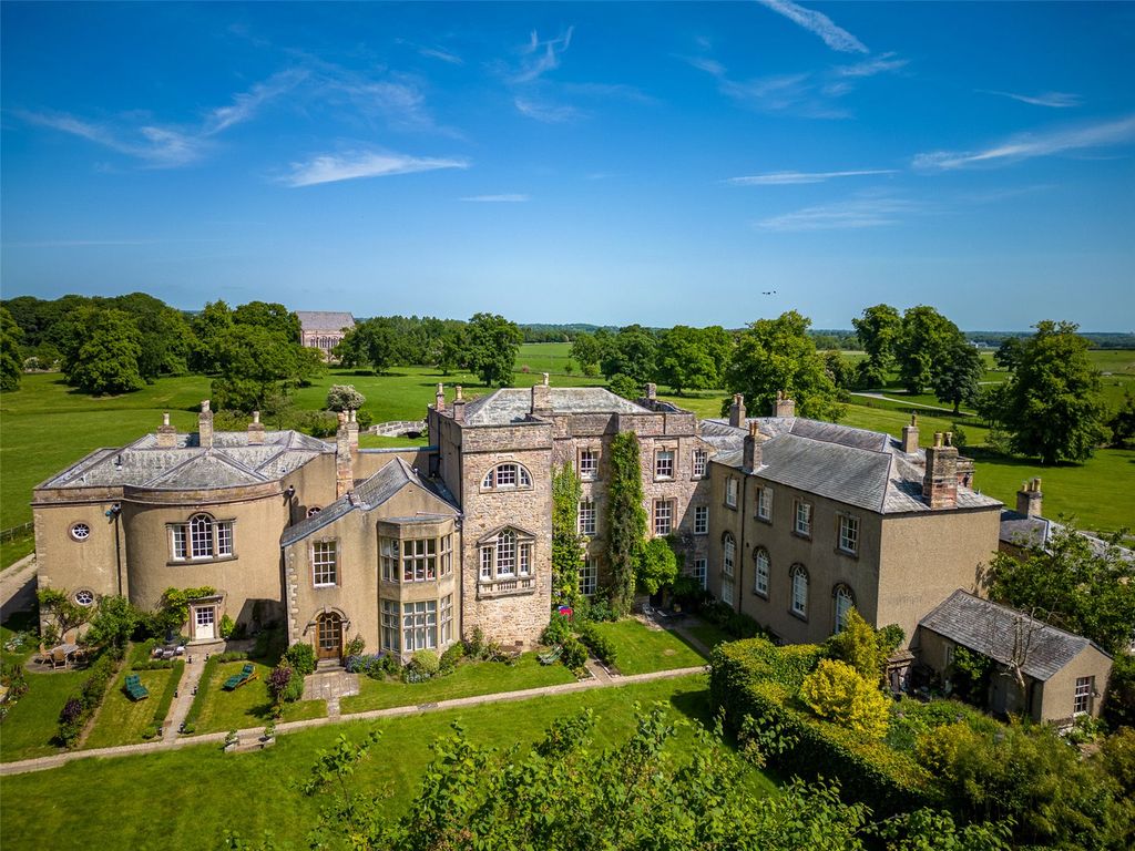 3 bed flat for saleBrough Park, Richmond, North Yorkshire DL10