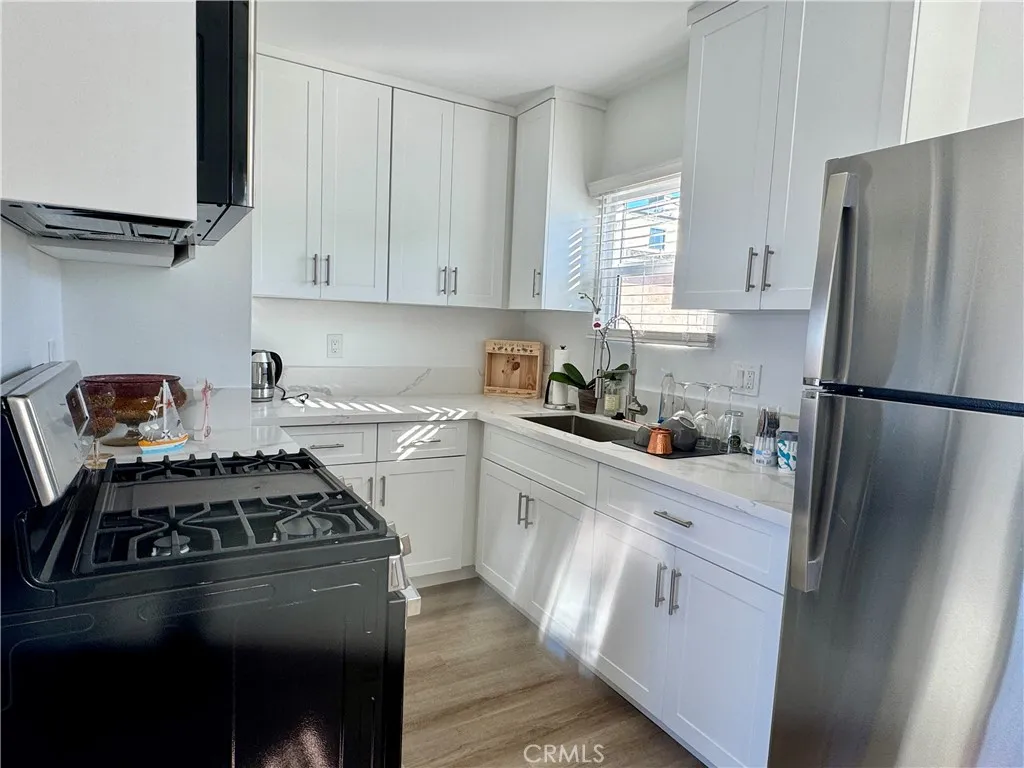 Additional image 17 of 908 Manhattan Avenue Unit D, Hermosa Beach, CA 90254