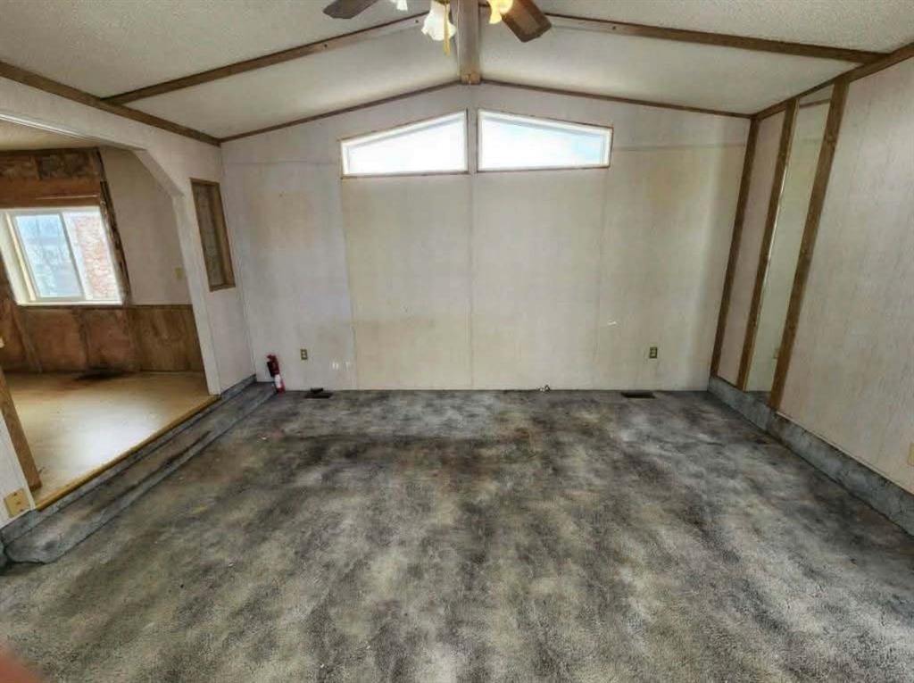 Additional image 3 of 10615 88 Street, Grande Prairie, AB, T8X1P5