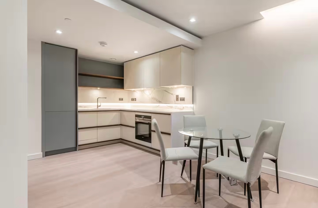 Additional image 2 of 1 Bed Flat, Westmark Tower, W2, N1 7GU