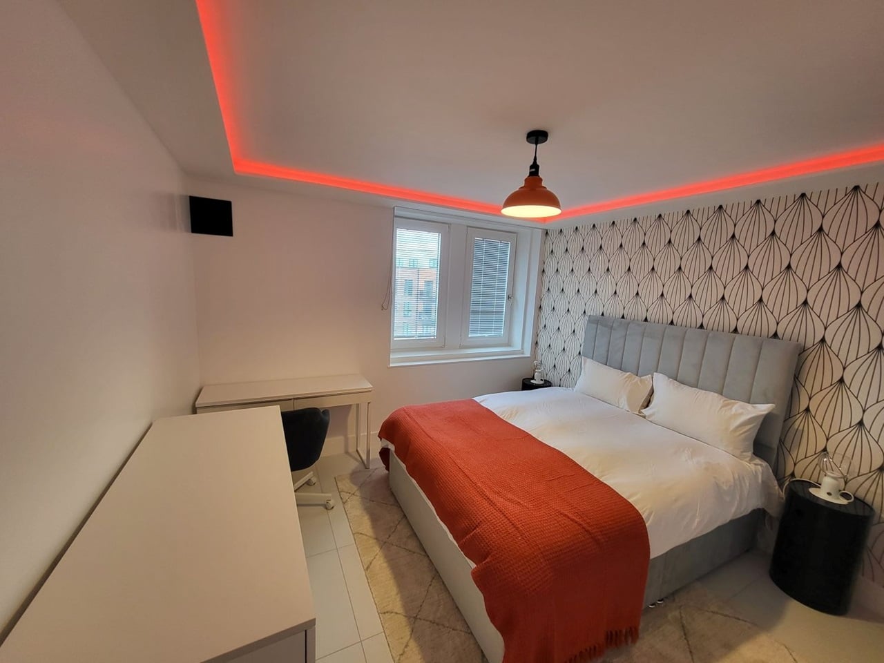 2 Bed Flat, Parsons House, W2, N1 7GU